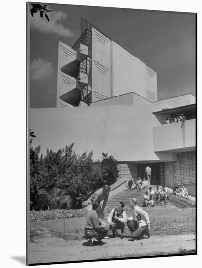 Students on Campus of Florida Southern University Designed by Frank Lloyd Wright-Alfred Eisenstaedt-Mounted Photographic Print