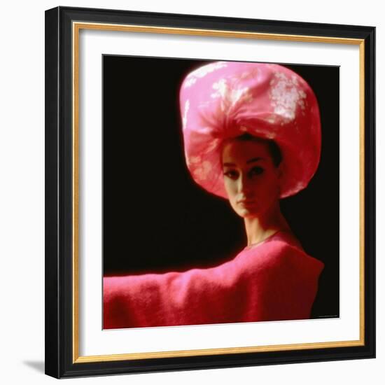 Studio Picture of Model clothing by Pierre Cardin for His 1962 Collection-Paul Schutzer-Framed Photographic Print