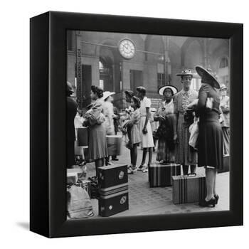 Stylishly Dressed African American Women at New York City's Pennsylvania Station. August 1942-null-Framed Stretched Canvas