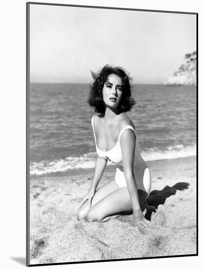 Suddenly Last Summer, Elizabeth Taylor, 1959-null-Mounted Photo