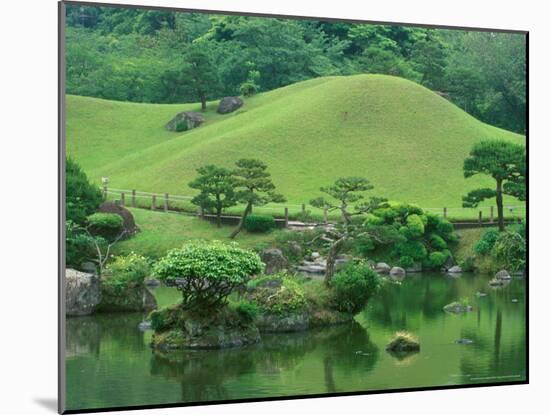 Suizenji Koen, Kumamoto, Japan-Rob Tilley-Mounted Photographic Print