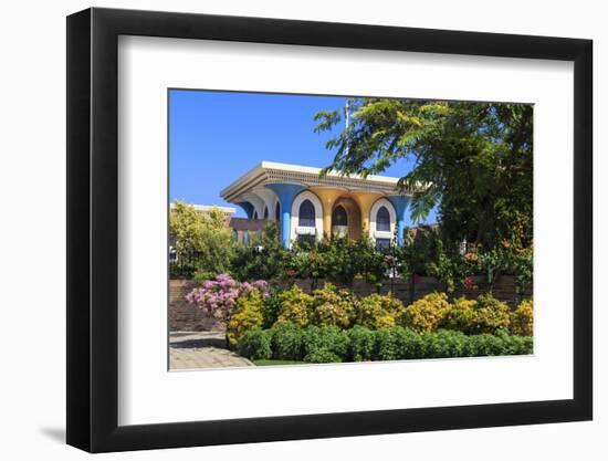 Sultan's Palace, Oman-Eleanor Scriven-Framed Photographic Print