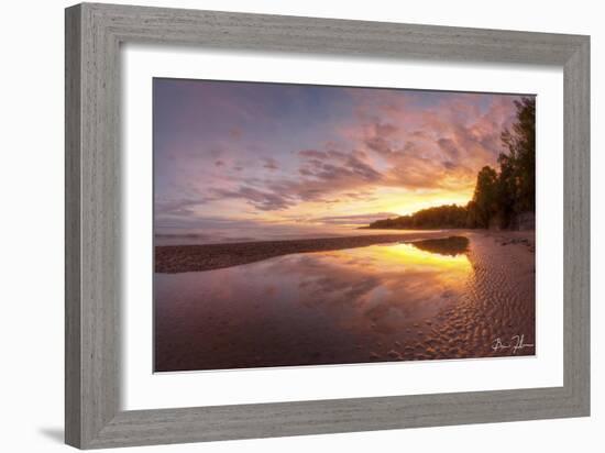 Sun In The Sand-5fishcreative-Framed Giclee Print