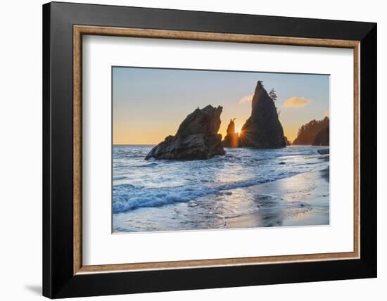 Sun setting behind Split Rock on Rialto Beach Olympic National Park, Washington State-Alan Majchrowicz-Framed Photographic Print