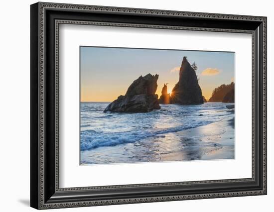 Sun setting behind Split Rock on Rialto Beach Olympic National Park, Washington State-Alan Majchrowicz-Framed Photographic Print