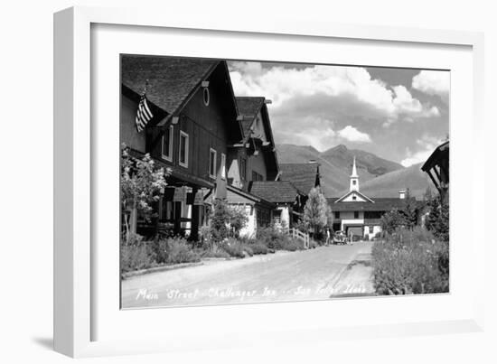 Sun Valley, Idaho - Main Street View of Challenger Inn-Lantern Press-Framed Art Print