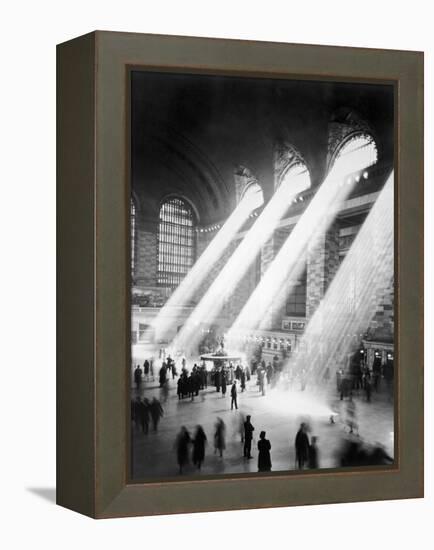 Sunbeams in Grand Central Station-null-Framed Premier Image Canvas