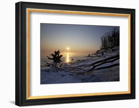 Sunrise Above the LŸbeck Bay in Front of the Brodtener Ufer-Uwe Steffens-Framed Photographic Print