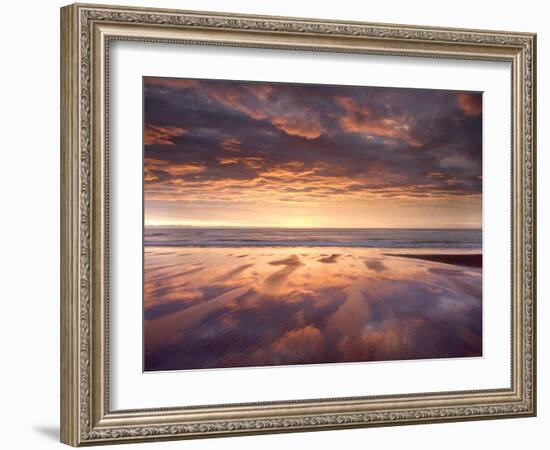 Sunrise, Alnmouth Beach, Alnmouth, Alnwick, Northumberland, England, United Kingdom, Europe-Lee Frost-Framed Photographic Print