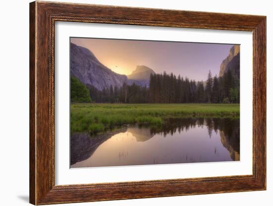 Sunrise at Cooks Meadow-Vincent James-Framed Photographic Print