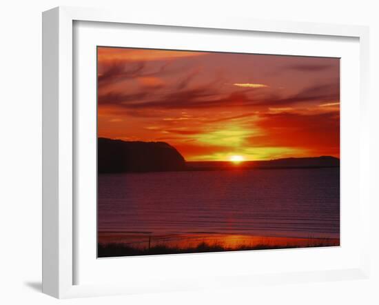 Sunrise in Katmai National Park, Alaska, USA-Dee Ann Pederson-Framed Photographic Print