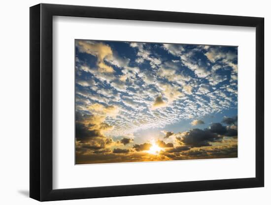 Sunrise in the Sky-vent du sud-Framed Photographic Print