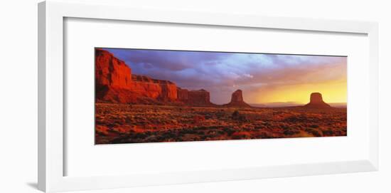 Sunrise, Monument Valley, Arizona, USA-null-Framed Photographic Print