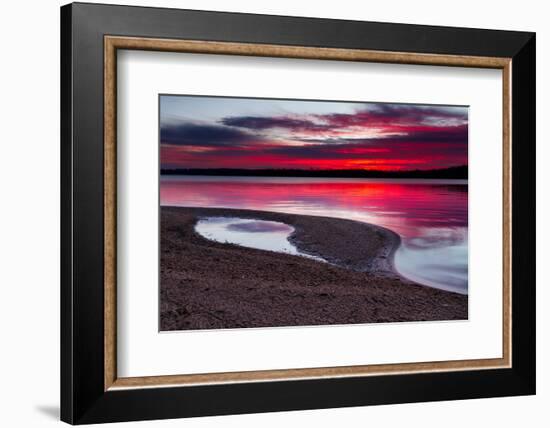 Sunrise on A Sandy Shoreline of Longview Lake in Kansas City-tomofbluesprings-Framed Photographic Print