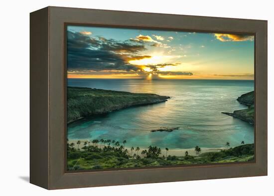 Sunrise over Hanauma Bay on Oahu, Hawaii-Leigh Anne Meeks-Framed Premier Image Canvas