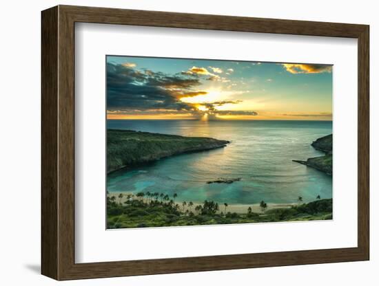 Sunrise over Hanauma Bay on Oahu, Hawaii-Leigh Anne Meeks-Framed Photographic Print