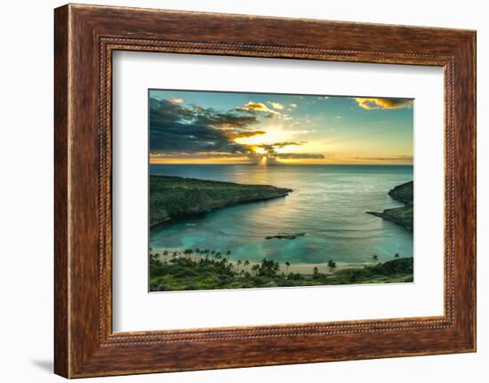 Sunrise over Hanauma Bay on Oahu, Hawaii-Leigh Anne Meeks-Framed Photographic Print