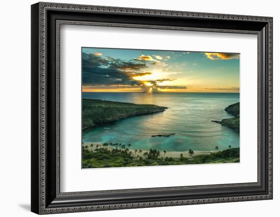 Sunrise over Hanauma Bay on Oahu, Hawaii-Leigh Anne Meeks-Framed Photographic Print