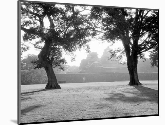 Sunrise Over Kumamoto-Jo Castle-Walter Bibikow-Mounted Photographic Print