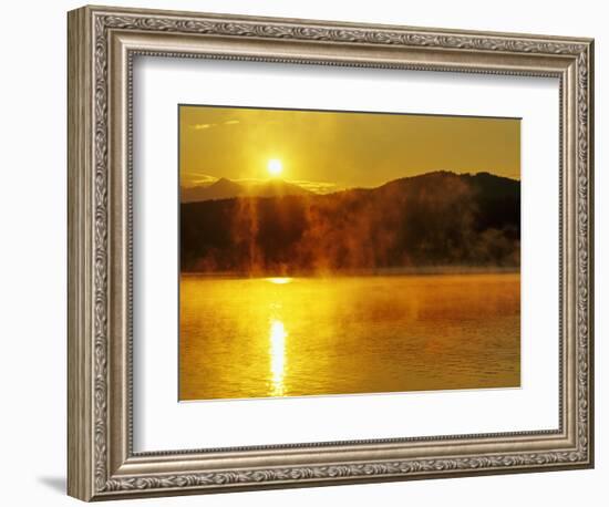 Sunrise Over Lake Dillon, Colorado, USA-Chuck Haney-Framed Photographic Print