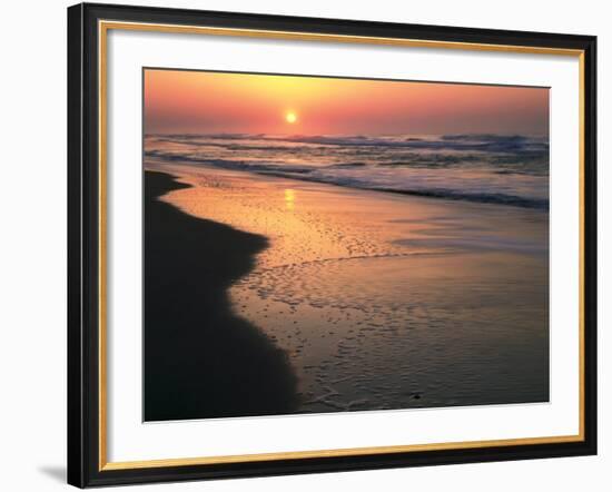 Sunrise over Outer Banks, Cape Hatteras National Seashore, North Carolina, USA-Scott T^ Smith-Framed Photographic Print