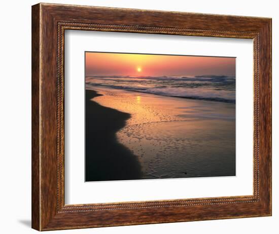 Sunrise over Outer Banks, Cape Hatteras National Seashore, North Carolina, USA-Scott T^ Smith-Framed Photographic Print