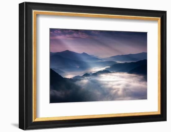 Sunrise Rays-Marcin Sobas-Framed Photographic Print