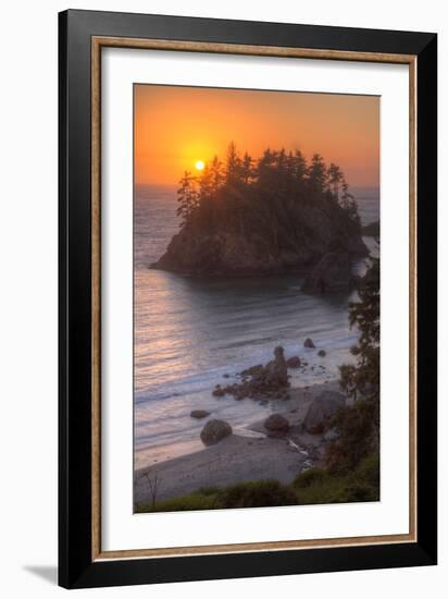 Sunset Above Trinidad State Beach California Coast-Vincent James-Framed Photographic Print