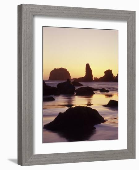 Sunset and Seastacks, Bandon Beach, Oregon, USA-Darrell Gulin-Framed Photographic Print