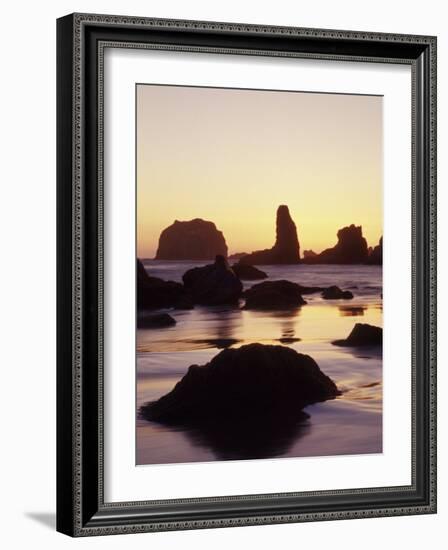 Sunset and Seastacks, Bandon Beach, Oregon, USA-Darrell Gulin-Framed Photographic Print