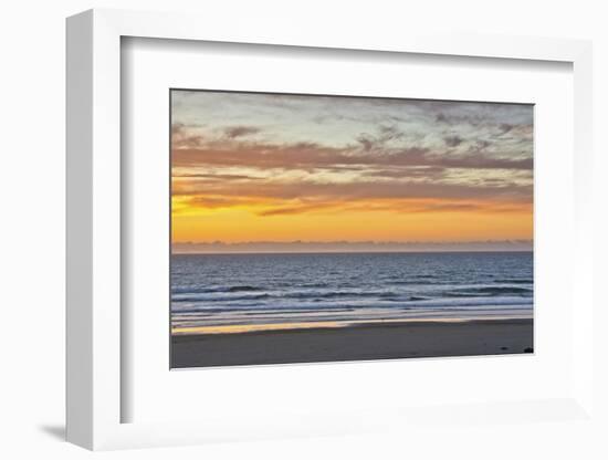 Sunset at Heceta Beach, Oregon Coast, Pacific Ocean, Oregon, USA-Michel Hersen-Framed Photographic Print