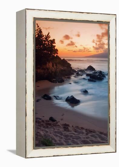 Sunset at Kapalua, Maui-Vincent James-Framed Premier Image Canvas