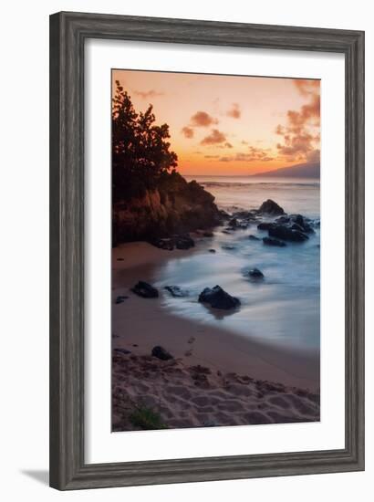 Sunset at Kapalua, Maui-Vincent James-Framed Photographic Print