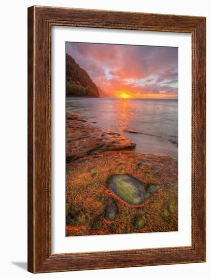 Sunset at Na Pali Coast, Kauai Hawaii-Vincent James-Framed Photographic Print