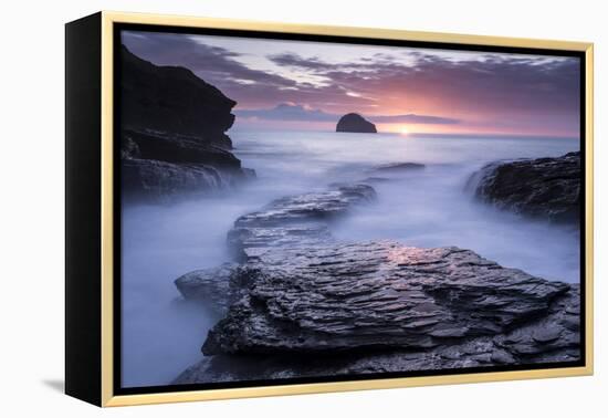 Sunset at Trebarwith Strand, North Cornwall, UK-Ross Hoddinott-Framed Premier Image Canvas