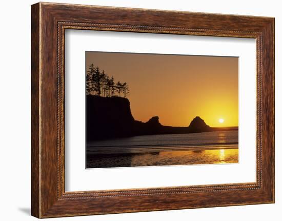 Sunset Beach State Park, Astoria, Oregon, USA-Gerry Reynolds-Framed Photographic Print