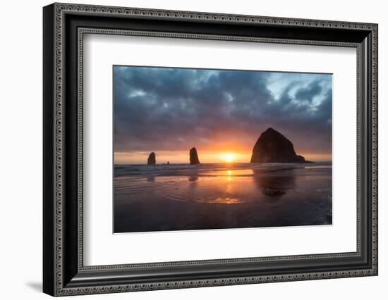 Sunset behind Haystack Rock at Cannon Beach on the Pacific Northwest coast, Oregon, United States o-Martin Child-Framed Photographic Print