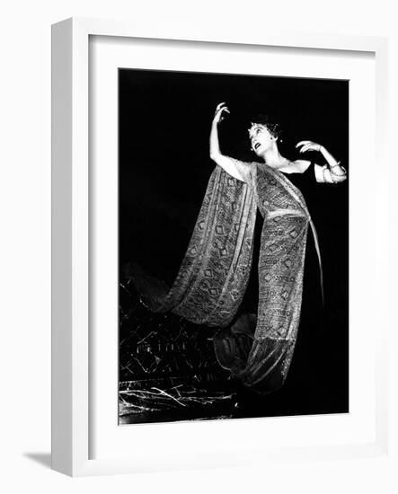 Sunset Boulevard, Gloria Swanson, 1950-null-Framed Photo