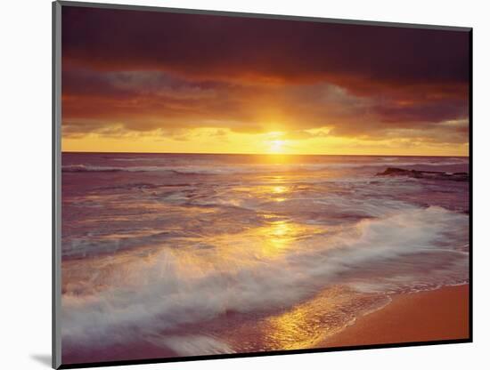 Sunset Cliffs Beach on the Pacific Ocean at Sunset, San Diego, California, USA-Christopher Talbot Frank-Mounted Photographic Print