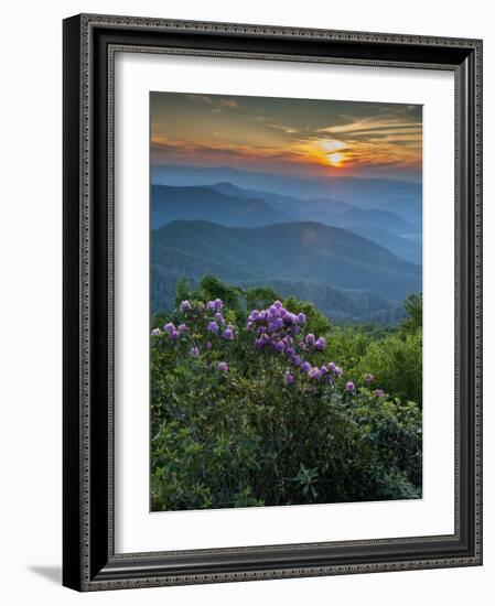Sunset, Cowee Mountain Landscape, Blue Ridge Parkway, North Carolina-Howie Garber-Framed Photographic Print