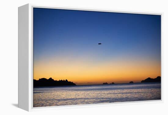 Sunset in Puerto Esondido, Sea of Cortes, Baja California Sur, Mexico (photo)-null-Framed Premier Image Canvas