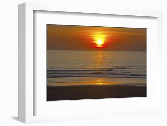 Sunset, ocean, Heceta Beach, Oregon Coast, Oregon, USA.-Michel Hersen-Framed Photographic Print