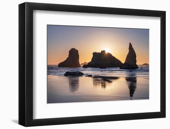 Sunset on Bandon Beach at low tide, Bandon,, Oregon-Alan Majchrowicz-Framed Photographic Print