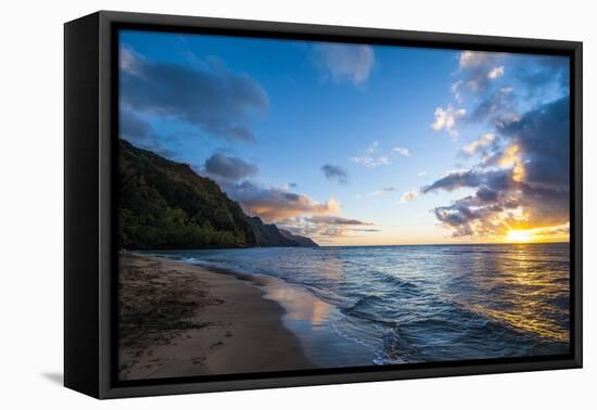 Sunset on the Napali Coast, Kauai, Hawaii,United States of America, Pacific-Michael Runkel-Framed Premier Image Canvas