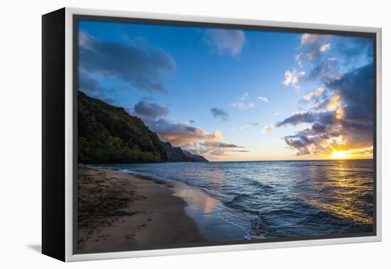 Sunset on the Napali Coast, Kauai, Hawaii,United States of America, Pacific-Michael Runkel-Framed Premier Image Canvas