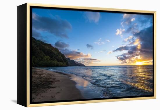 Sunset on the Napali Coast, Kauai, Hawaii,United States of America, Pacific-Michael Runkel-Framed Premier Image Canvas