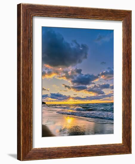 Sunset over Lake Superior, Keweenaw Peninsula, Upper Peninsula, Alger County, Michigan, USA-null-Framed Photographic Print