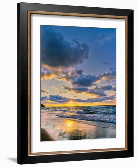 Sunset over Lake Superior, Keweenaw Peninsula, Upper Peninsula, Alger County, Michigan, USA-null-Framed Photographic Print