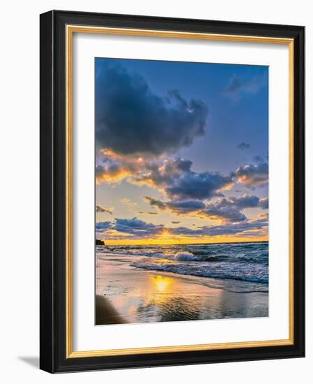 Sunset over Lake Superior, Keweenaw Peninsula, Upper Peninsula, Alger County, Michigan, USA-null-Framed Photographic Print