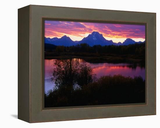 Sunset Over Snake River, Oxbow Bend, Grand Teton National Park, USA-Carol Polich-Framed Premier Image Canvas